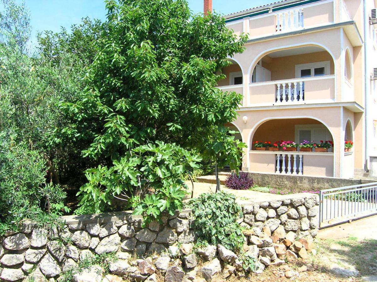 Ferienwohnung Apartman Juric Krk Town Exterior foto