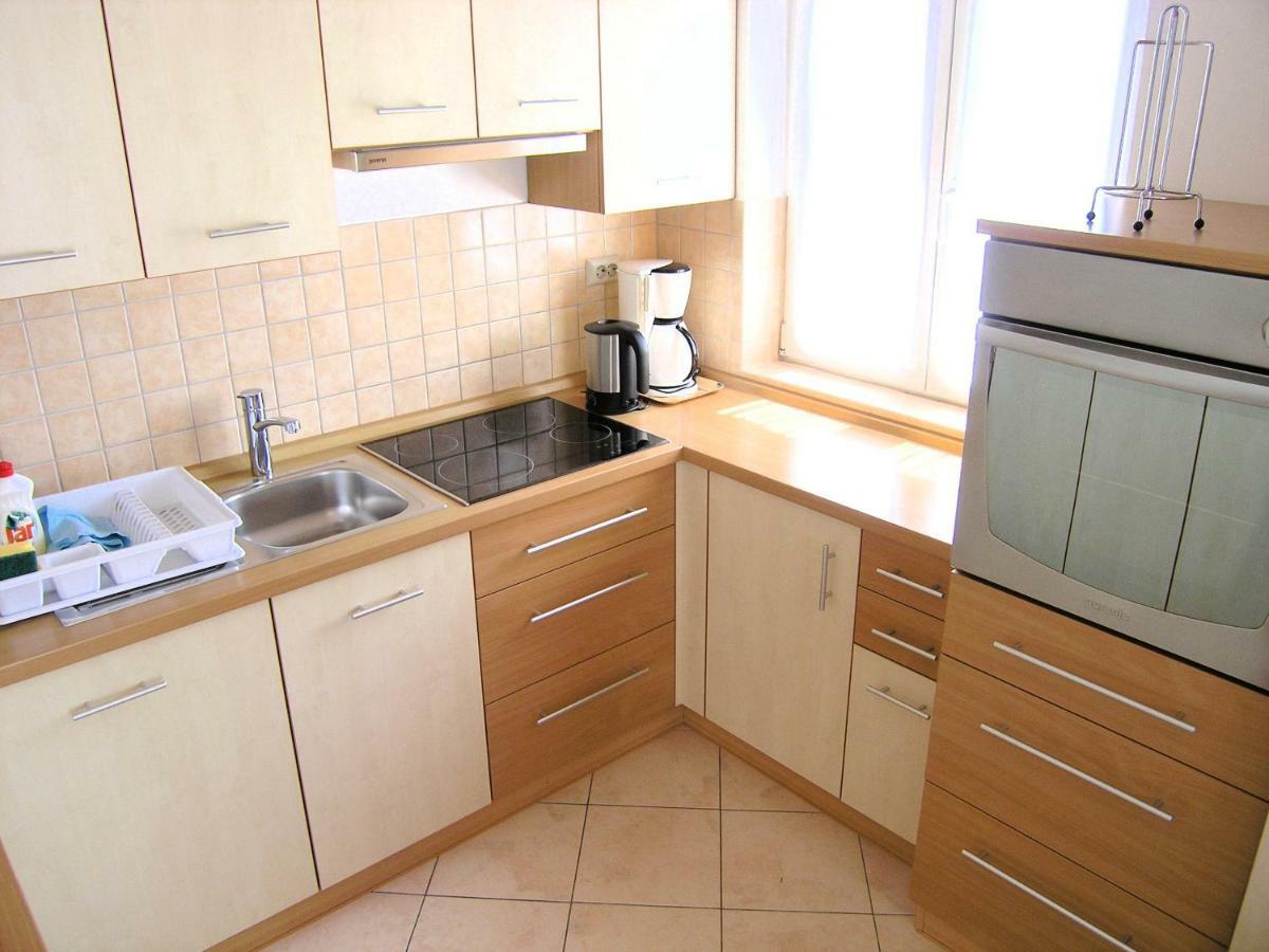 Ferienwohnung Apartman Juric Krk Town Exterior foto